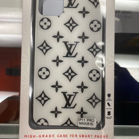 Iphone Cases - Picture 2 of 10
